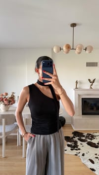 Siyah Fular Detaylı Tek Omuz Bluz GAUS-01587GAUSالبلوزات GAUS-01587