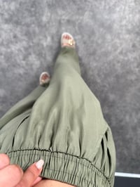 Allda Haki İthal Kumaş Beli Lastikli PantolonGausPANTOLONGU008059