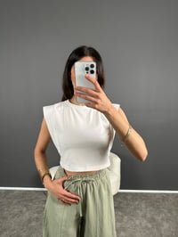 Beyaz Kol Detaylı Crop Tshirt GausTSHIRTGU004729
