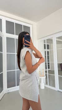 Gri Fermuarlı Bluz Şort Etek İkili Modal Kumaş Takım GAUS-01820GAUSSuitsGAUS-01820