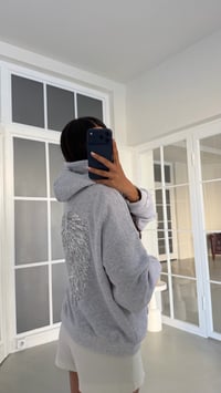 Gri Kanat İşlemeli Kapüşonlu Sweatshirt GAUS-02052GAUSSweatshirtGAUS-02052