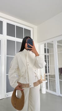 Ekru Apolet Detaylı Beli Ayarlanabilir Astarlı Ceket GAUS-02049GAUSJacketsGAUS-02049
