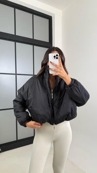 Siyah Kısa Şişme Mont GAUS-00137GAUSPuffer JacketsGAUS-00137