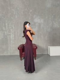 Alvis Mürdüm Önden Drapeli Vatkalı Maxi Boy Tasarım ElbiseGausELBİSEGU100314