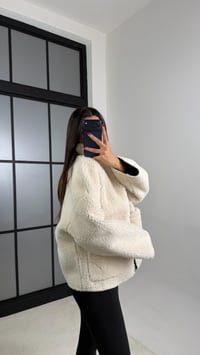 Ekru Deri Astarlı Cep Detaylı Peluş Ceket GAUS-00684GAUSCEKETGAUS-00684