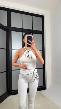 Beyaz OYS Model Fiyonk Detaylı Crop Tayt Takım GAUS-01407GAUSTAKIMGAUS-01407