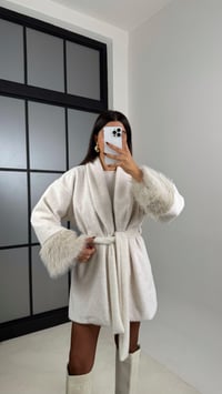 Taş Kürklü Kol Detaylı Kuşaklı Ceket GAUS-00475GAUSCEKETGAUS-00475