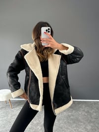 Rommy Premium Siyah Kürkü Mont GausMONTGU002503