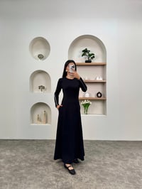 Asri Siyah Bisiklet Yaka Çizgili Maxi ElbiseGausELBİSEGU00903597