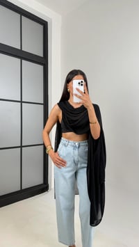 Siyah Md Muadil Tasarım Triko Pelerin GAUS-01185GAUSTRİKOGAUS-01185