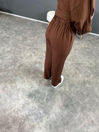 Heidy Kahverengi Gofre Kumaş Kemerli İkili TakımGausTAKIMGU004402