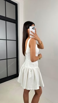 Beyaz Sıfır Kollu Fermuarlı Pileli Denim Elbise Gaus00610GausELBİSEGU1002428