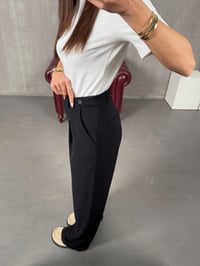 Layra Siyah Yandan Düğme Detaylı Kumaş PantolonGausPANTOLONGU100328