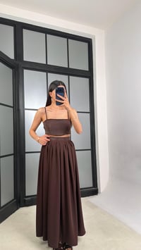 Acı Kahve Ayarlanabilir Askılı Crop Astarlı Etek Taş Detaylı Takım GAUS-01510GAUSSuitsGAUS-01510