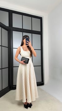 Krem Kuşaklı Puantiye Desenli Elbise GAUS-01372GAUSELBİSEGAUS-01372
