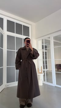 Kahve Yırtmaç Detaylı Astarlı Kuşaklı Premium Trençkot GAUS-02246GAUSTRENÇKOTGAUS-02246