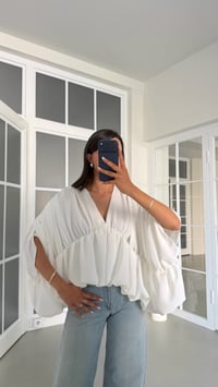 Beyaz Drapeli Oversize Bluz GAUS-01767GAUSالبلوزات GAUS-01767