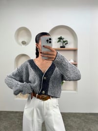 Rela Siyah Çizgili Triko HırkaGausHIRKAGU00903543