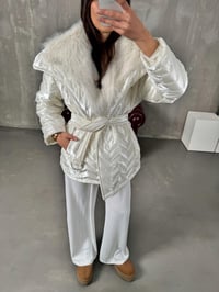 Vanesa Beyaz Parlak Kuşaklı MontGausMONTGU00904153