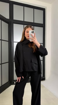 Siyah Gömlek Beli Lastikli Pantolon Cep Detaylı Muadil Tencel Takım GAUS-01225GAUSTAKIMGAUS-01225