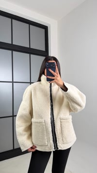 Ekru Deri Astarlı Cep Detaylı Peluş Ceket GAUS-00684GAUSCEKETGAUS-00684