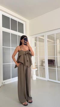 Haki Fırfırlı Bluz Beli Lastikli Pantolon İkili MD Muadil Tencel Takım GAUS-01605GAUSSuitsGAUS-01605
