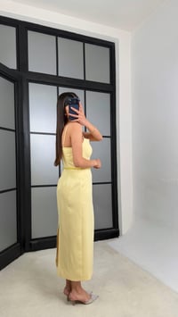 Sarı Gold Toka Detaylı Kemerli Ayarlanabilir Askılı Elbise GAUS-01403GAUSELBİSEGAUS-01403