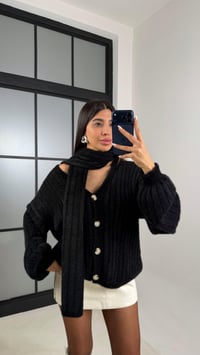 Siyah Şal Detaylı Yumuşak Dokulu Triko Hırka GAUS-00650GAUSHIRKAGAUS-00650