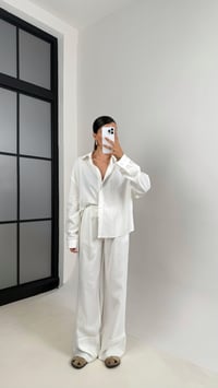 Beyaz Gömlek Beli Lastikli Katlama Detaylı MD Muadil Premium Keten Takım Gaus00591GausTAKIMGU1002381
