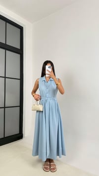 Mavi Sıfır Kol Önü Düğmeli Kuşaklı Elbise GAUS-0051GAUSELBİSEGAUS-0051