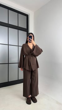 Acı Kahve Tek Düğmeli Kuşaklı Ceket Beli Lastikli Pantolon Modal Takım GAUS-00985GAUSTAKIMGAUS-00985