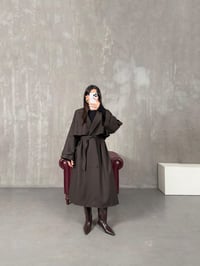 Elsa Acı Kahve Kuşaklı Poliviskon Astarlı Tasarım Premium TrençkotGausKABANGU100357