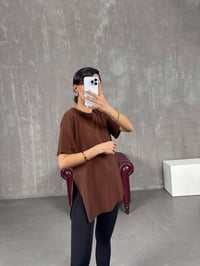 Kahve Yandan Yırtmaçlı Bisiklet Yaka Tshirt Gaus00045GausTSHIRTGU1001091