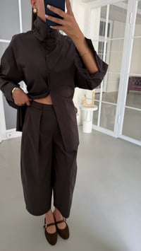 Acı Kahve Beli Ayarlanabilir Gömlek Balon Pantolon İkili Tencel Takım GAUS-02083GAUSSuitsGAUS-02083