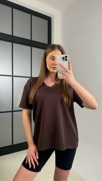 Acı Kahve V Yaka Basic Tshirt GAUS-01131GAUST-shirtGAUS-01131