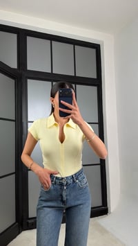 Sarı Polo Yaka Fermuarlı Basic Bluz GAUS-01467GAUSBLUZGAUS-01467
