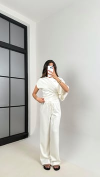 Beyaz Yarasa Kol Bluz Beli Lastikli Pantolon Tasarım Modal Kumaş Takım Gaus00490GausTAKIMGU1002148