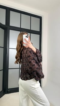 Acı Kahve Püsküllü Bağlama Detaylı Kimono GAUS-01277GAUSHIRKAGAUS-01277