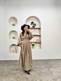 Emily Vizon V Yaka Beli Büzgülü Raşel Kumaş ElbiseGausELBİSEGU00903504