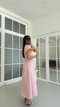 Pembe Taş Detaylı Midi Elbise GAUS-01683GAUSELBİSEGAUS-01683