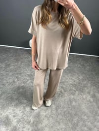 Bej Tshirt Pantolon Rahat İkili Takım GausTAKIMGU004530