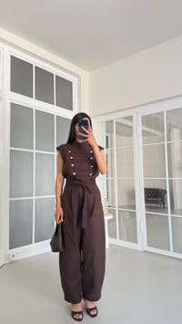 Acı Kahve Sıfır Kol Kuşaklı Düğmeli Tulum GAUS-01720GAUSTULUMGAUS-01720
