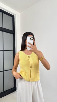 Sarı Cep Detaylı Gold Düğmeli Triko Yelek GAUS-0058GAUSYELEKGAUS-0058