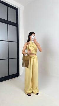Sarı Boyundan Bağlamalı Crop Beli Lastikli Cepli Pantolon Keten Takım Gaus00418GausTAKIMGU1001976