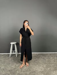 Corinna Siyah İthal Kumaş Önü Yırtmaçlı Elbise GausELBİSEGU008151