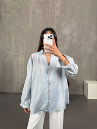 Patis Bebe Mavi Gri Çizgili V Yaka Oversize GömlekGausGÖMLEKGU100628