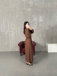 Sandra Kahve Taş Düğmeli Kuşaklı ElbiseGausELBİSEGU100390