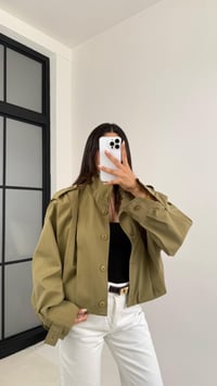 Haki Pile Detaylı Astarlı Kısa Trençkot GAUS-0089GAUSTRENÇKOTGAUS-0089