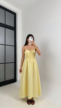Sarı Ayarlanabilir Askılı Gipeli MD Muadil Tencel Elbise Gaus00617GausELBİSEGU1002441