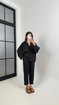 Siyah Önü Düğmeli Gömlek Beli Lastikli Cepli Pantolon MD Muadil Tencel Takım TNCL01 Gaus00390GausTAKIMGU1001913